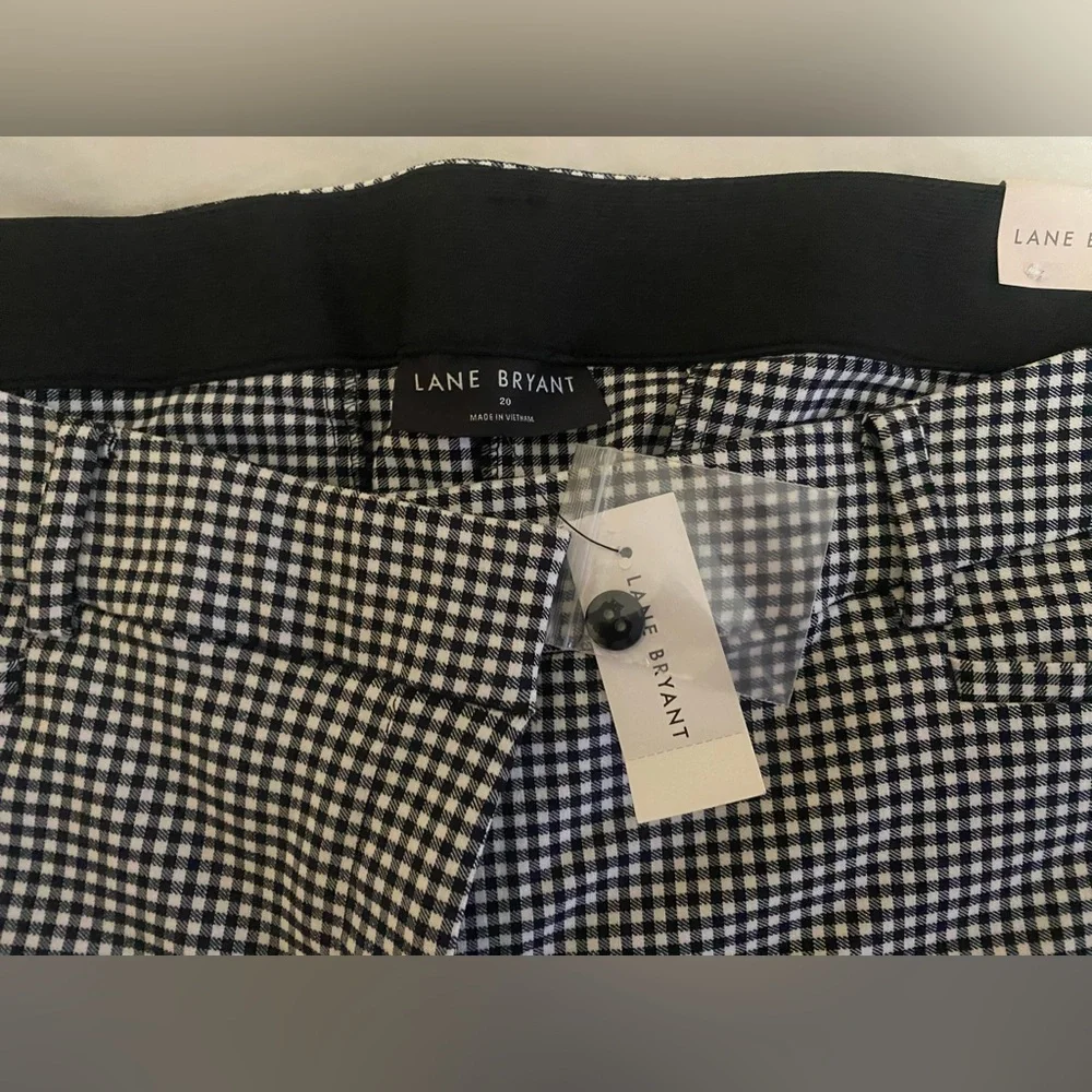 The 4 Season, Slim Capri, 20 Mid rise - Picture 7 of 8